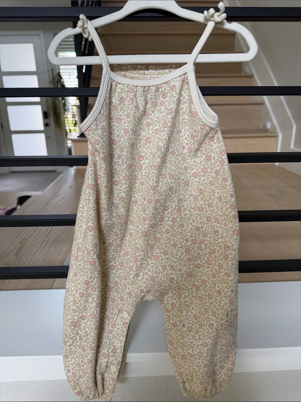 Quincy Mae Cream and Pink Floral Kids Romper - size 6-12m